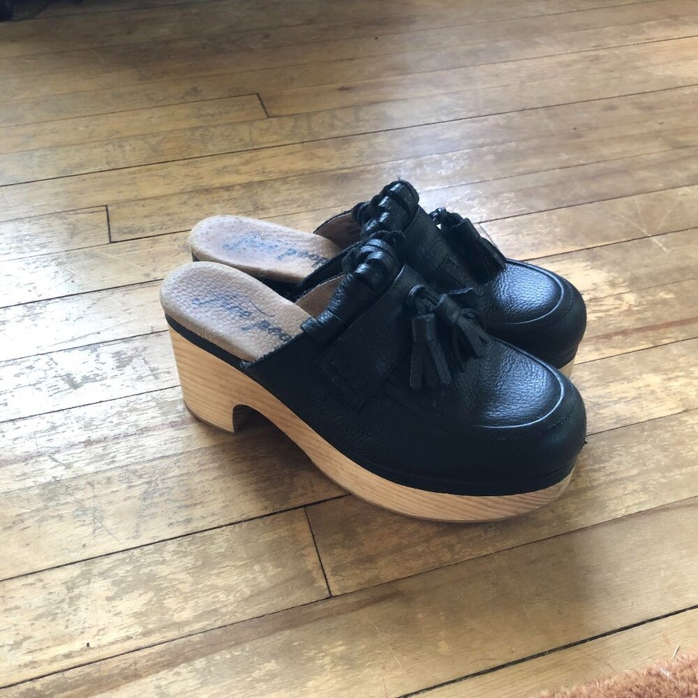 Free People Black Leather Wooden Loafer Clog w Tassels
